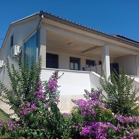 Apartment Studio Antonia Medulin Dış mekan fotoğraf